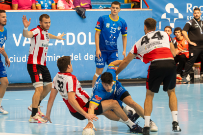 Recoletas Atlético Valladolid-Puerto Sagunto. Segunda jornada Liga Asobal. / PHOTOGENIC
