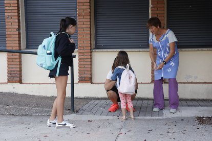 Inicio del curso en Cogeces de Íscar (Valladolid), que ha recuperado su escuela gracias a la inscripción de cuatro alumnos. PHOTOGENIC
