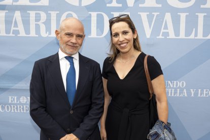 Víctor Caramanzana y Carmen San Martín.  / PHOTOGENIC
