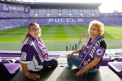 Benita Monzón Prado y Emilia Gallinas Martín. / J. M. LOSTAU
