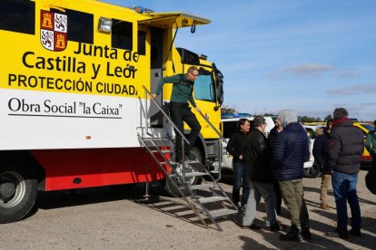 Operativo de búsqueda de la aeronave desaparecida. - J. M. LOSTAU