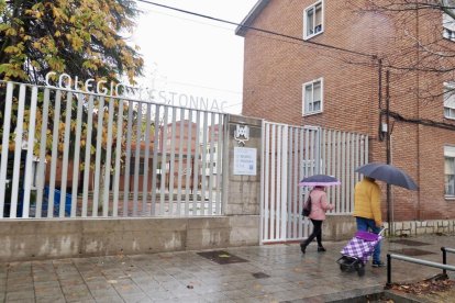 Calle Cigüeña, barrio de Pajarillos.- PHOTOGENIC