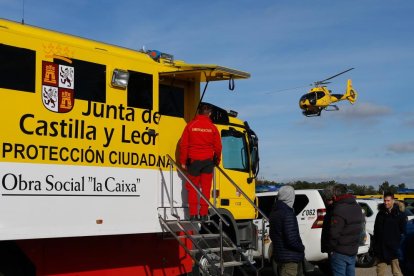 Operativo de búsqueda de la aeronave desaparecida. - J. M. LOSTAU