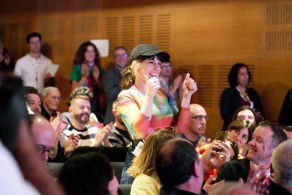 Gala Hernández López, directora de ‘La Mecanique des fluides’, mejor cortometraje de Tiempo de Historia durante la lectura del palmarés de la 67ª Semana Internacional de Cine de Valladolid. -ICAL