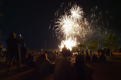Fuegos artificiales de las Fiestas de Valadolid. Lunes, día 5. PHOTOGENIC