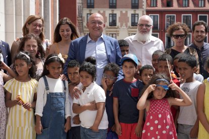 Recibimiento a los niños saharauis del Programa ‘Vacaciones en Paz’.- ICAL