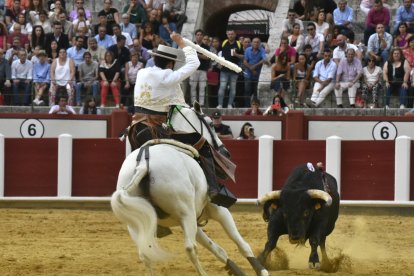 Corrida de rejones en Valladolid, imagen de archivo. JOSÉ SALVADOR