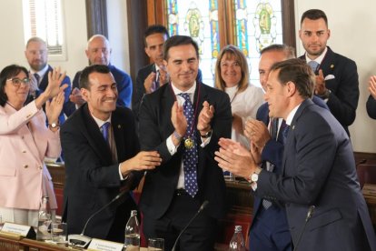Diputación Pleno de Constitución, Presidente Conrado Iscar.- J.M. LOSTAU