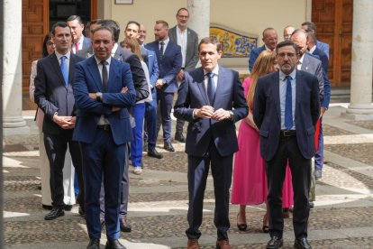 Diputación Pleno de Constitución, Presidente Conrado Iscar.- J.M. LOSTAU