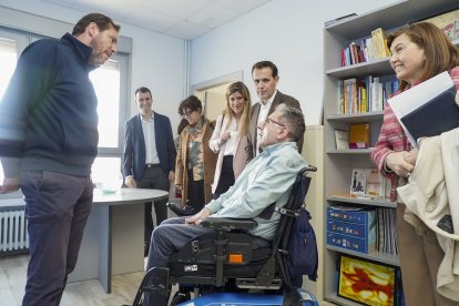 Inauguración de la nueva sede de la Asociación Esclerosis Múltiple Valladolid.- ICAL