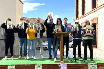 Vigésima concentración en recuerdo de Esther López en Traspinedo. J. M. LOSTAU