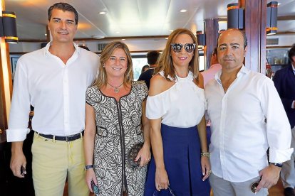 Santiago Campos (Global Scamp), Marta Sanz, Purificación Pablos y Julian de la Lana (laboratorio dental La Lama).