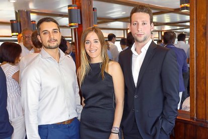 Jaime del Campo, Aída de Santos y Miguel Vergara (Grupo Vergara).