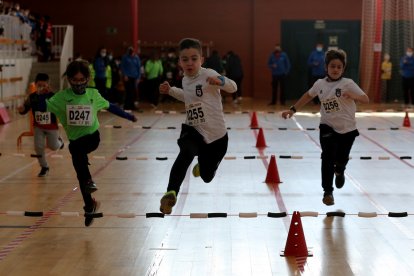 Jornada de atletismo divertido en los Juegos Escolares en Boecillo. / E.M.