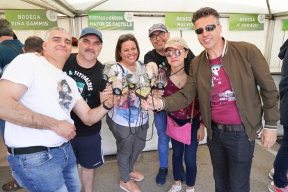 Feria del Vino en la Fiesta del Verdejo de La Seca.- J.M. LOSTAU