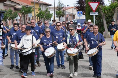 Concentración de Dulzaineros en la Fiesta del Verdejo en La Seca.- J.M. LOSTAU
