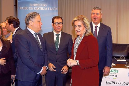 Ismael Pérez, Fátima Báñez y José Vicente de los Mozos.