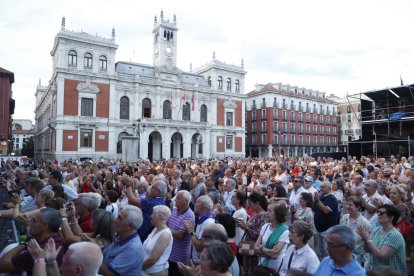 Público en el concierto de Helena Bianco. / PHOTOGENIC