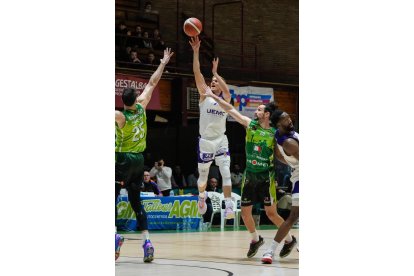 Albacete - UEMC RV Baloncesto. / LOF