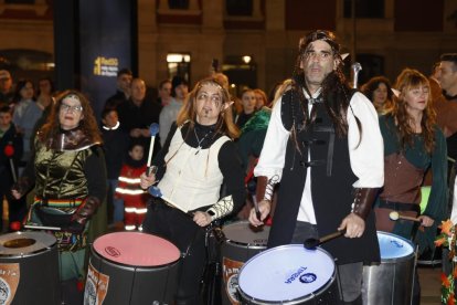 Batucada Sambule en los Carnavales de Valladolid.- PHOTOGENIC