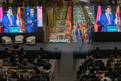 Inauguración de la nueva planta de Patatas Meléndez en Medina del Campo.- J. M. LOSTAU