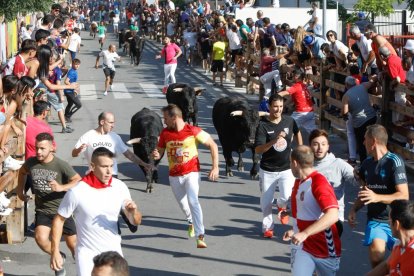 Encierro fiestas del municipio vallisoletano de Íscar. -J.M.LOSTAU