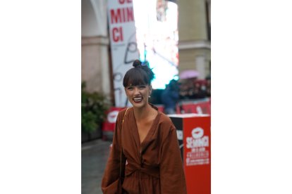 La actriz Susana Abaitua en la inauguración de la Seminci. ICAL