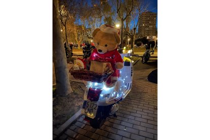 Fotos de la Cabalgata Motera de Valladolid 2022. - VA EN MOTO