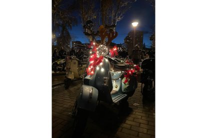 Fotos de la Cabalgata Motera de Valladolid 2022. - VA EN MOTO