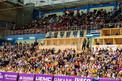 UEMC RV Baloncesto - Estudiantes. PHOTOGENIC