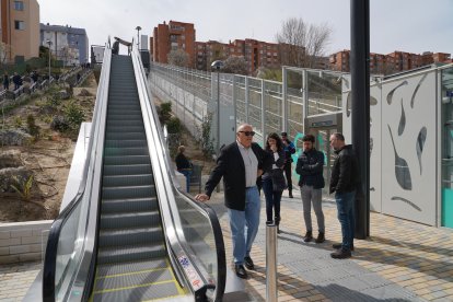 Inauguración de los elevadores urbanos en la ladera norte de Parquesol. -ICAL