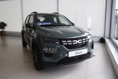 Presentación de la nueva imagen de Dacia en las instalaciones de Dacia Arroyo. -PHOTOGENIC