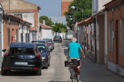 Calle Villabrágima en el barrio de Las Villas. J.M. LOSTAU