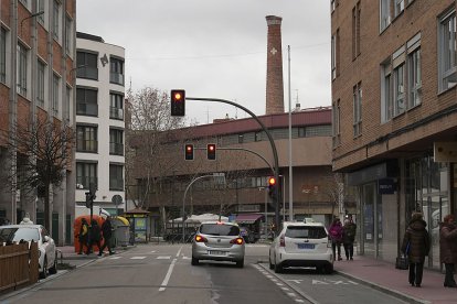 Calle Gabriel y Galán con la plaza de Luis Braille al fondo. J.M. LOSTAU