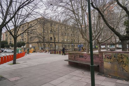 Plaza de los Vadillos. J.M. LOSTAU