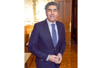 Alberto Plaza.