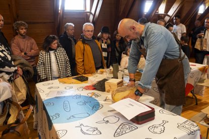 Tercera edición de la feria del queso 'Vallaqueso' en Villa del Prado - PHOTOGENIC