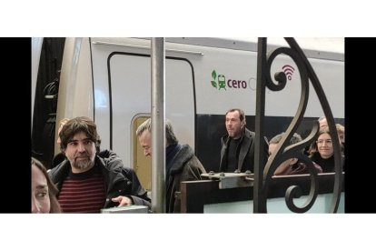 El ministro Óscar Puente llega a Valladolid para acudir a la gala de los Goya en Valladolid. -E.M.