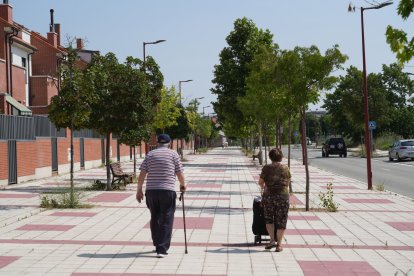Calle de Villalba de la Loma en el barrio de Las Villas. J.M. LOSTAU
