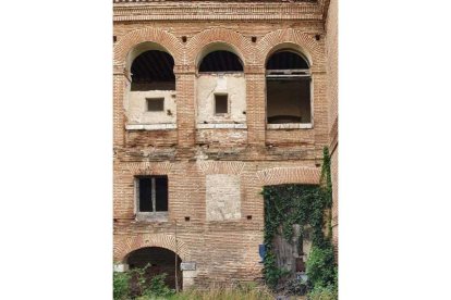 Detalles de la fachada noroeste.-JCYL