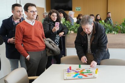 Inauguaración del centro de mayores en Parquesol.- J.M.LOSTAU