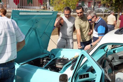 Fiesta de la Vendimia en la localidad vallisoletana de Rueda, con degustación de vinos, exposición de coches clásicos y danzas castellanas. -PHOTOGENIC