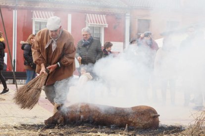 Fiesta del mondongo, matanza del cerdo en Matapozuelos. PHOTOGENIC