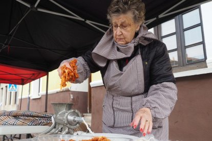 Fiesta del mondongo, matanza del cerdo en Matapozuelos. PHOTOGENIC