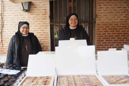 Fiesta del mondongo, matanza del cerdo en Matapozuelos. PHOTOGENIC