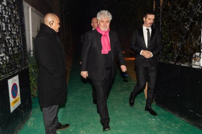 Pedro Almodóvar, a la entrada a la fiesta de Paz Vega organizada por Orson Salazar con su empresa Bulululife.  -AGR / EL MUNDO.