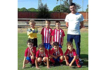 El Atlético Tordesillas prebenjamín B.