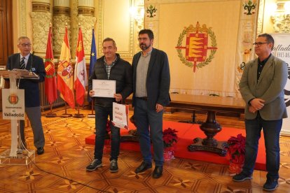 Entrega Premios Concurso de Relatos Cortos y Fotografía Deportiva. / M. ÁLVAREZ