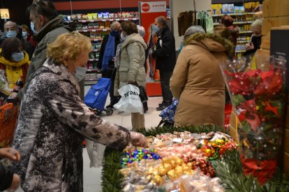 Apertura del nuevo Gadis en Paseo de Zorrilla, 51. / D.M.