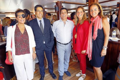 Laura Montero, David García, Jacinto Herrador, Ana Marín y Carola Martínez-Sagarra (Deutsche Bank).